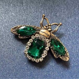 Vintage Bee Rhinestone Brooch Retro Women Crystal Insect